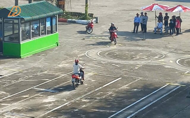 Đào tạo sát hạch gplx hạng a1