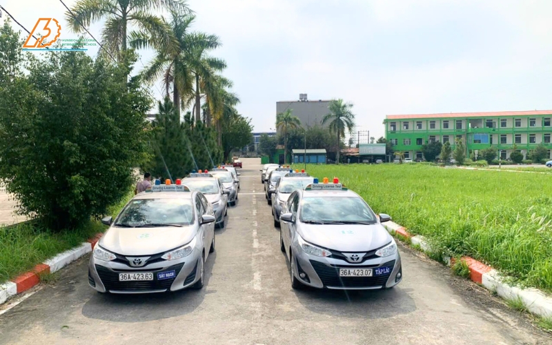 Đào tạo và sát hạch lái xe Hưng Đô
