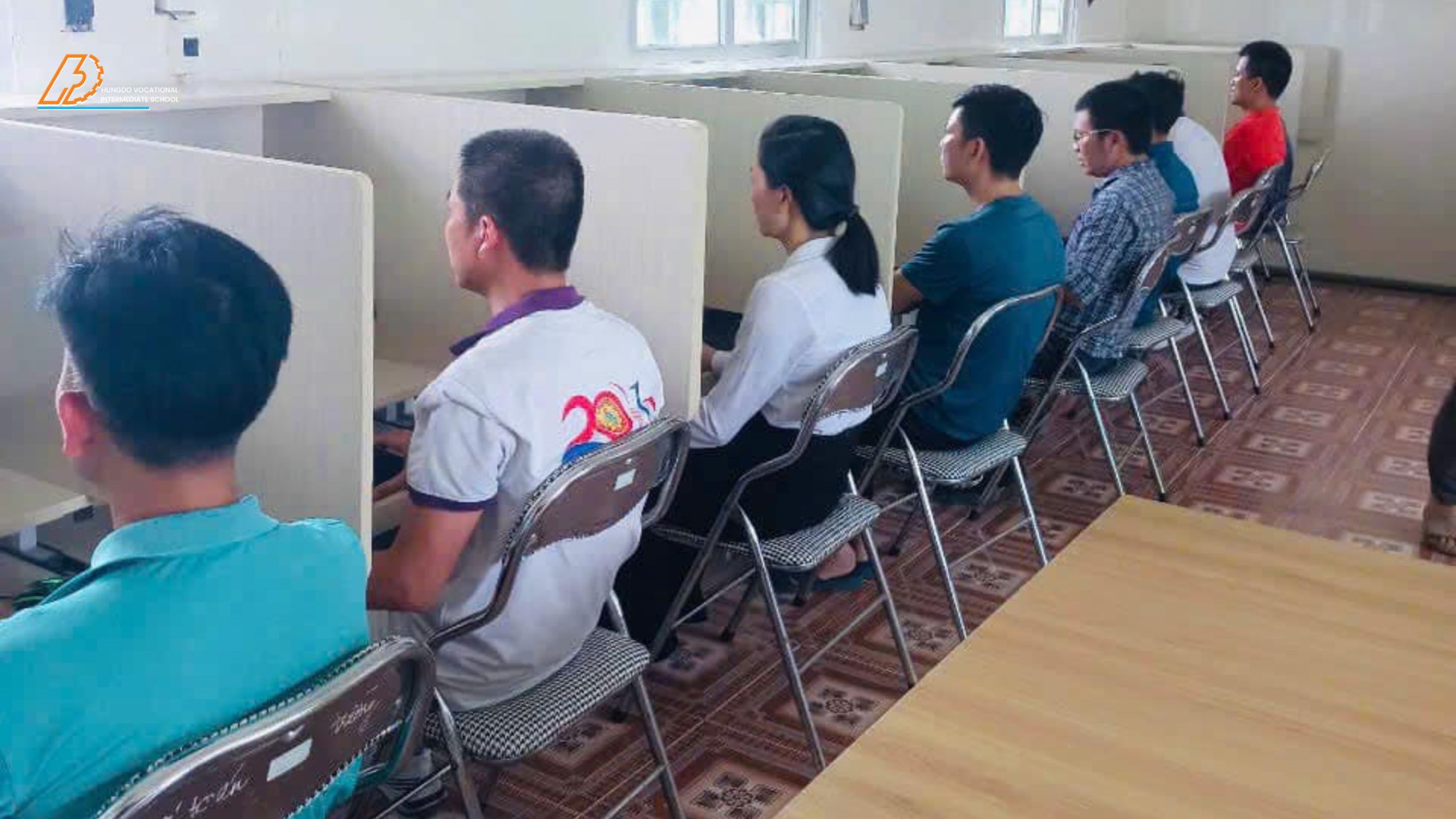 Học Thi Lý Thuyết Cấp GPLX Tại Trung Tâm