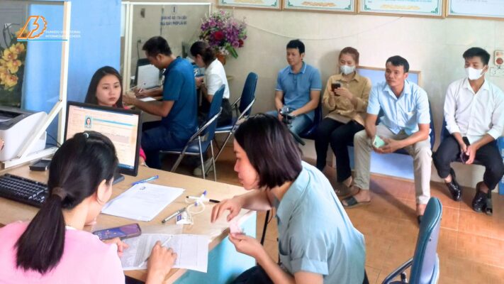 Học Viên Đăng Ký Học Lái Xe Tại Trung Tâm Hưng Đô